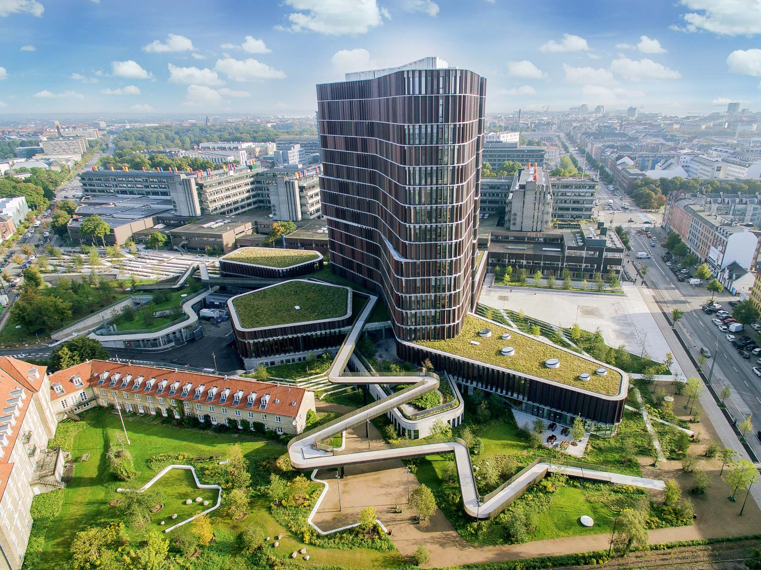 Tudatos Tetők: Fenntarthatóság és innováció a tetőkön